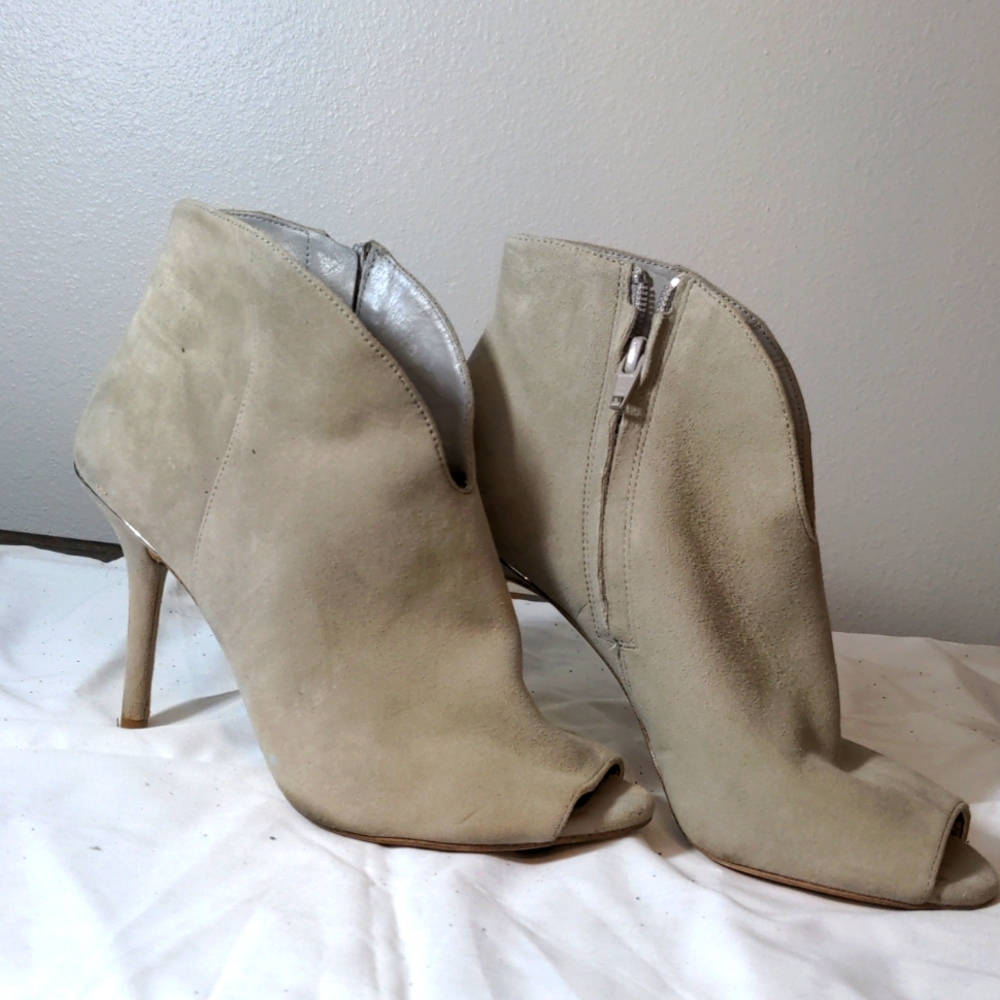Michael Kors Bootie